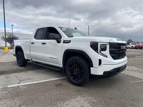 Used 2023 GMC Sierra 1500 Pro w/ Graphite Edition image 8