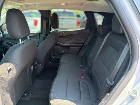 Used 2025 Ford Escape Active w/ Tech Pack #1 AWD/4WD image 12