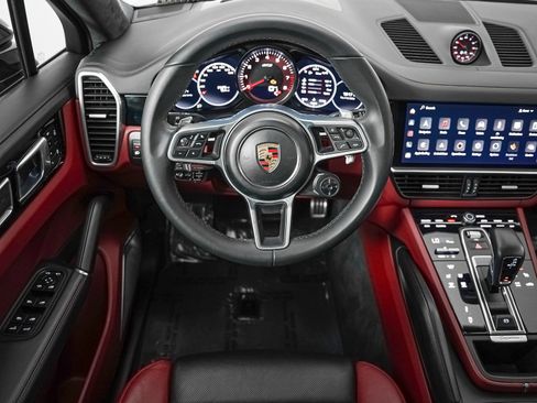Certified 2023 Porsche Cayenne GTS AWD/4WD image 16