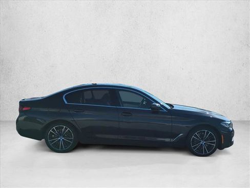 Certified 2023 BMW 530i RWD image 4
