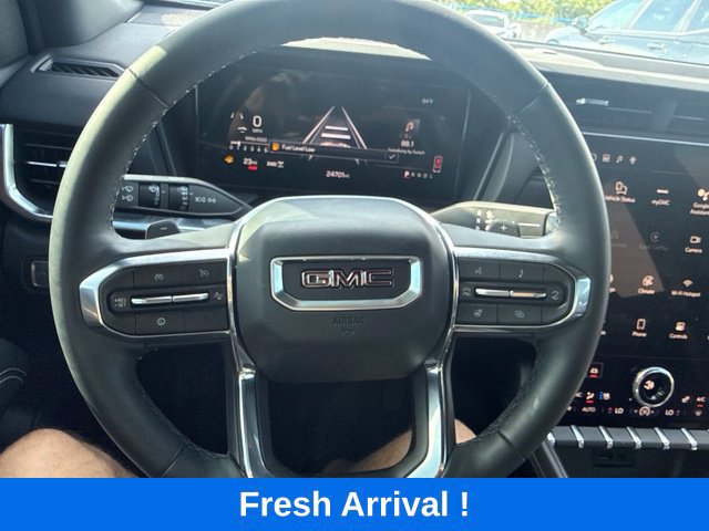 Used 2025 GMC Terrain Elevation w/ Elevation Premium Package AWD/4WD image 6