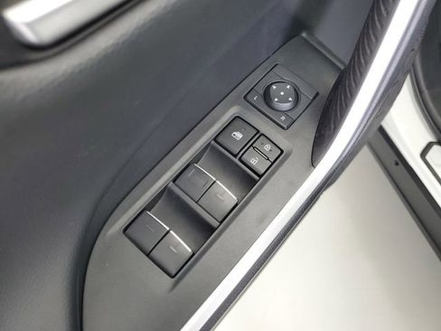 Used 2024 Toyota RAV4 XSE AWD/4WD image 22
