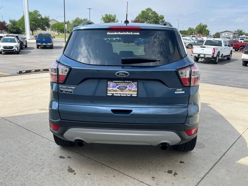 Used 2018 Ford Escape SE FWD image 6