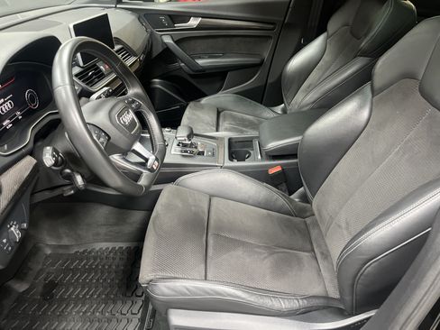 Used 2020 Audi SQ5 Premium Plus w/ Premium Plus Package AWD/4WD image 16