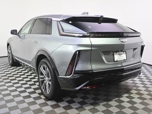 New 2026 Cadillac Lyriq Luxury w/ LPO, Floor Liner Package AWD/4WD image 4