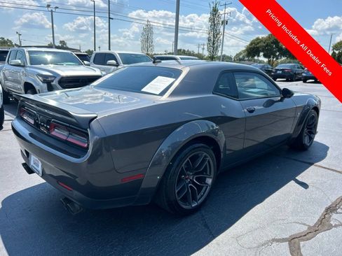 Used 2022 Dodge Challenger R/T Scat Pack RWD image 19