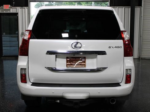 Used 2011 Lexus GX 460 w/ Comfort Plus Pkg AWD/4WD image 4