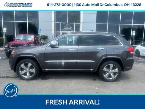 Used 2015 Jeep Grand Cherokee Overland w/ Advanced Technology Group AWD/4WD image 7