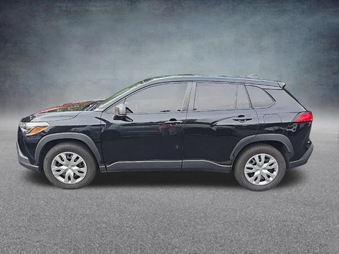 Used 2022 Toyota Corolla Cross L AWD/4WD image 4