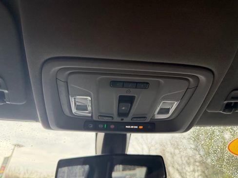 Used 2020 Chevrolet Silverado 1500 LT Trail Boss image 28