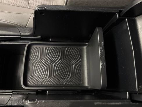 Used 2017 Honda CR-V Touring image 26