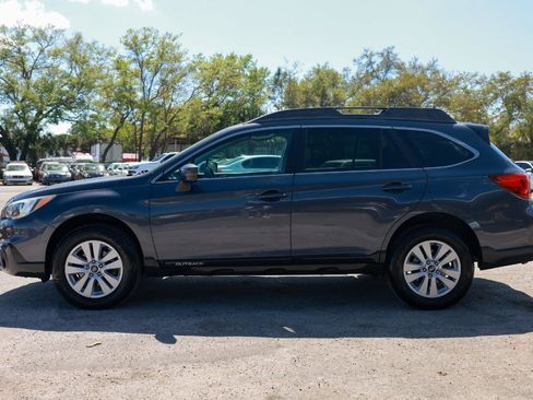 Used 2015 Subaru Outback 2.5i Premium image 3