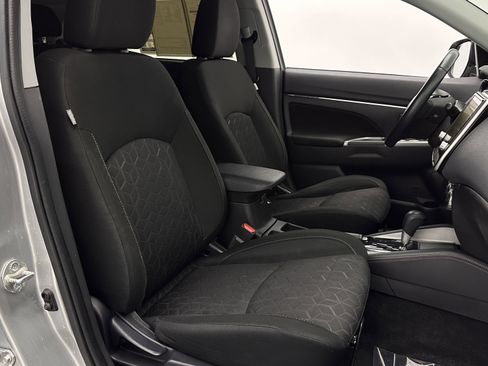 Used 2021 Mitsubishi Outlander Sport SE image 33