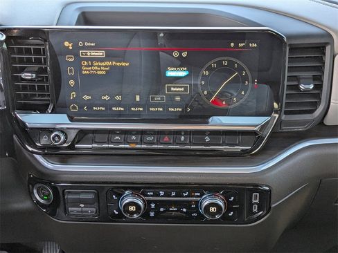 Used 2023 GMC Sierra 1500 SLT w/ X31 Off-Road Package image 20