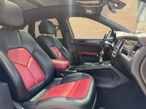 Used 2016 Porsche Macan S AWD/4WD image 11