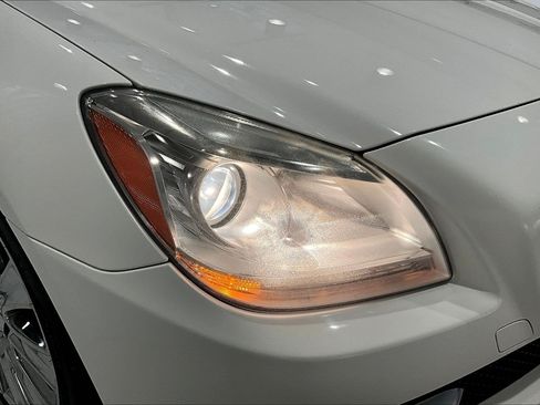 Used 2014 Mercedes-Benz SLK 250 image 27