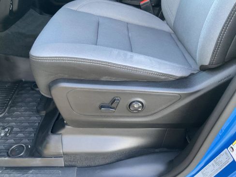 Used 2021 RAM 1500 Big Horn image 24