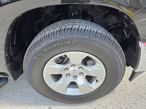 Certified 2021 RAM 1500 Big Horn RWD image 19