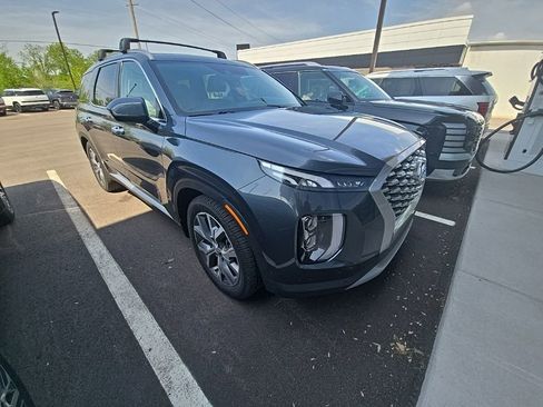 Used 2022 Hyundai Palisade SEL w/ 8P Bench Seat Package AWD/4WD image 7