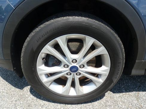 Used 2018 Ford Escape SE AWD/4WD image 15