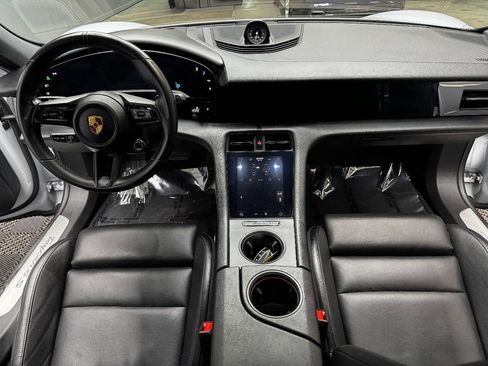 Used 2022 Porsche Taycan 4S image 38