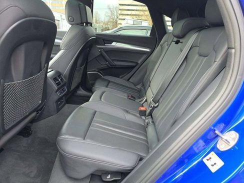Used 2023 Audi Q5 2.0T Prestige w/ Prestige Package image 11