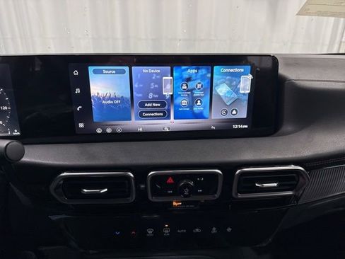 New 2026 Nissan Sentra SR w/ Floor Mat Package image 18