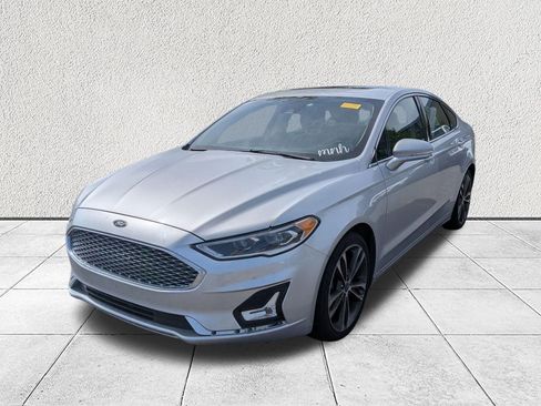Used 2019 Ford Fusion Titanium AWD/4WD image 7