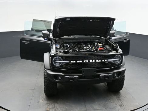 Used 2023 Ford Bronco Wildtrak image 53