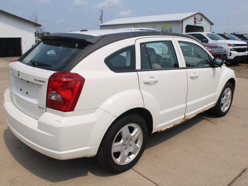 Used 2009 Dodge Caliber SXT FWD image 8