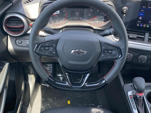 New 2026 Chevrolet Trax RS FWD image 8