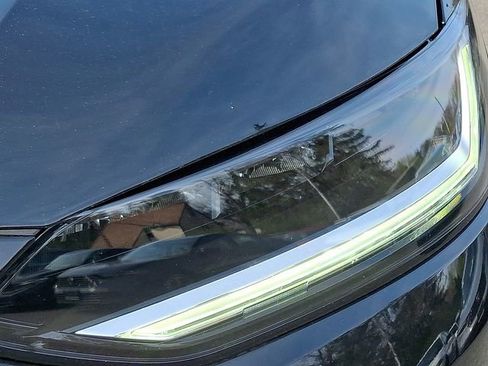 Certified 2023 Honda HR-V LX image 9