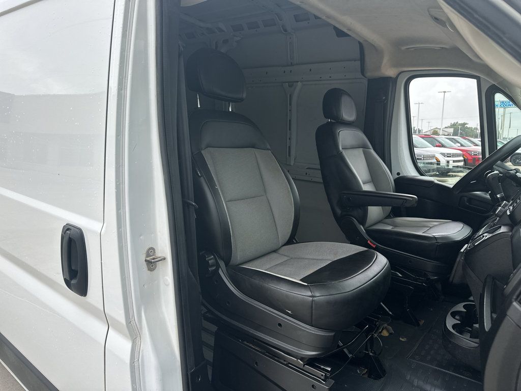 Used 2023 RAM ProMaster 2500 FWD image 29