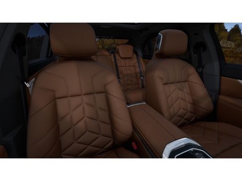 New 2026 BMW 760i xDrive image 11