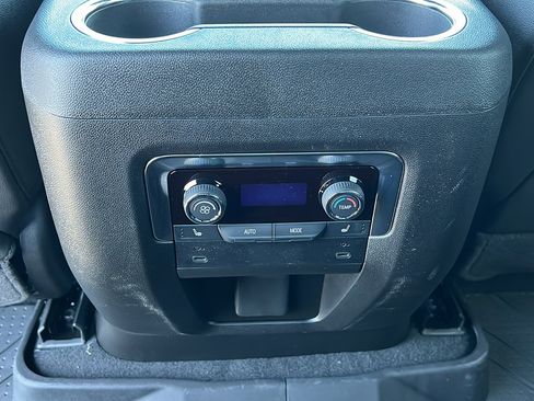 New 2026 Chevrolet Suburban RST w/ RST Capability Package image 18