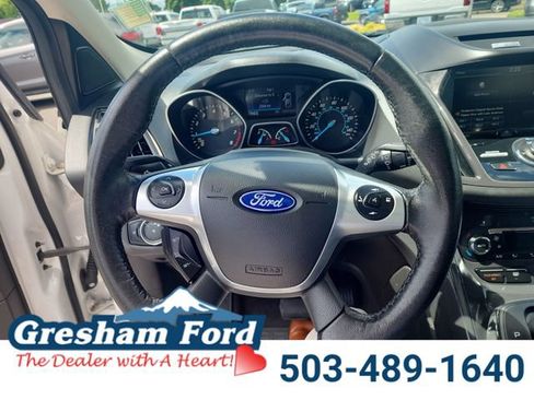 Used 2015 Ford Escape Titanium AWD/4WD image 18
