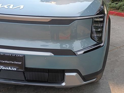 Certified 2024 Kia EV9 Wind AWD/4WD image 10