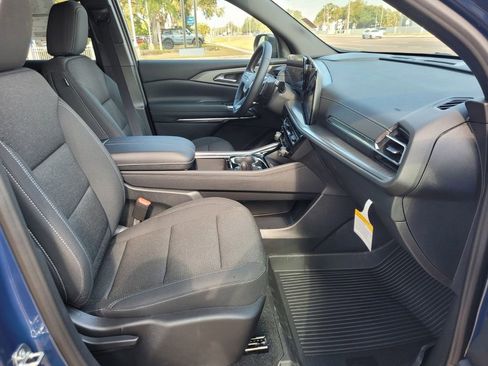 New 2026 Chevrolet Traverse LT w/ Driver Confidence Package image 14