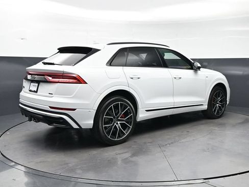 Used 2023 Audi Q8 Prestige AWD/4WD image 5