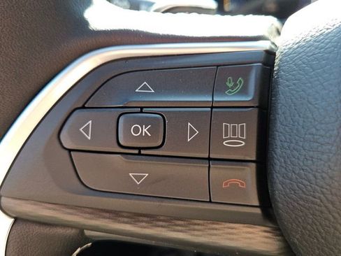 New 2026 Jeep Grand Cherokee L Laredo w/ Trailer Tow Package image 13