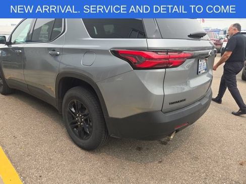 Used 2023 Chevrolet Traverse LS w/ Midnight/Sport Edition FWD image 6