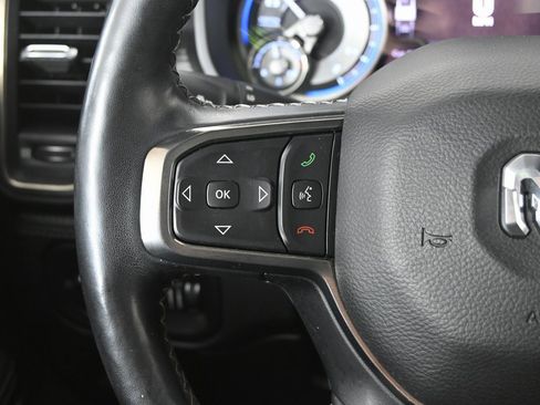 Used 2019 RAM 1500 Limited image 38