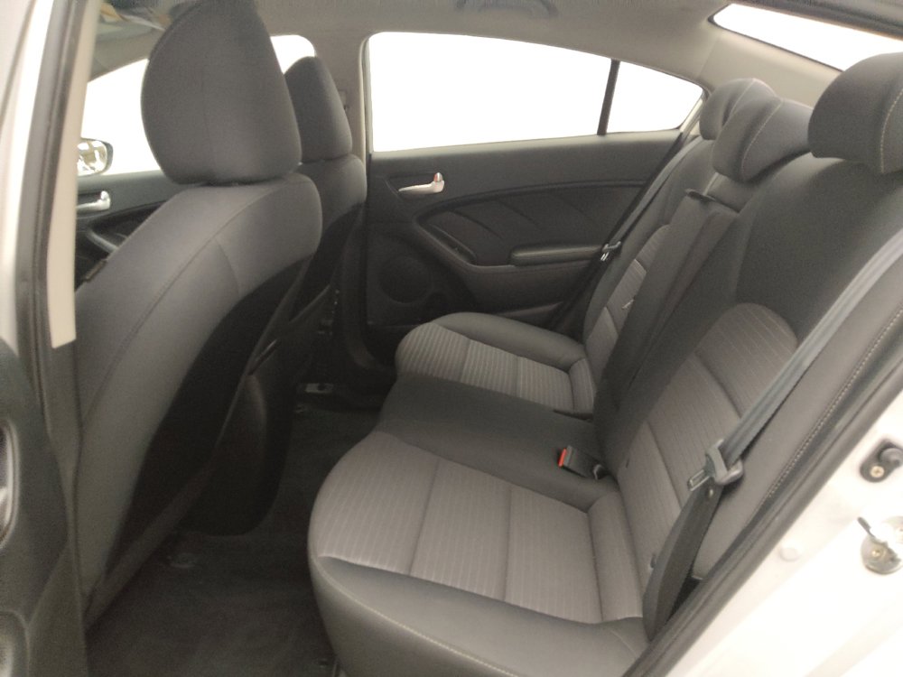 Used 2018 Kia Forte LX w/ LX Popular Package FWD image 18