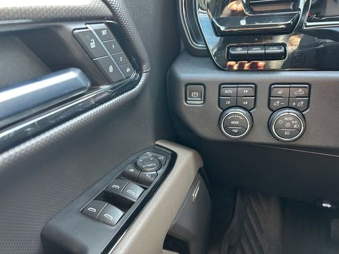 Used 2023 Chevrolet Silverado 1500 ZR2 w/ ZR2 Bison Edition AWD/4WD image 18