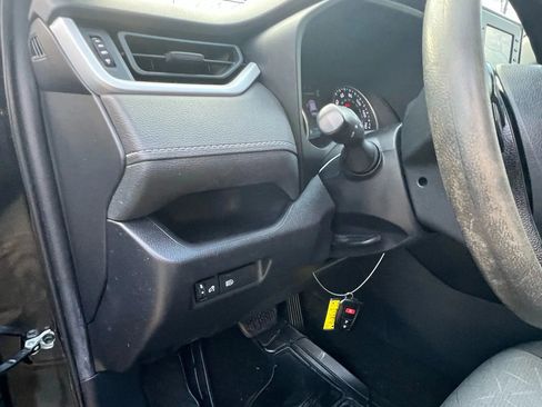 Used 2021 Toyota RAV4 XLE image 26