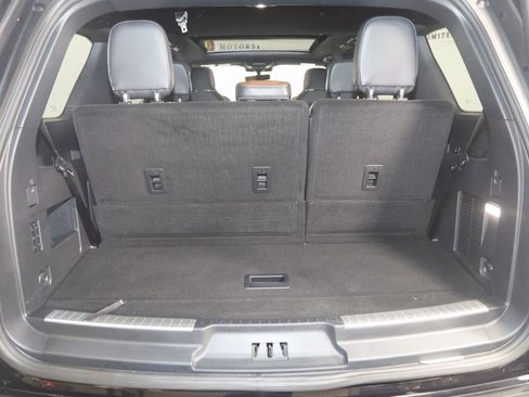 Used 2023 Lincoln Navigator Reserve image 54