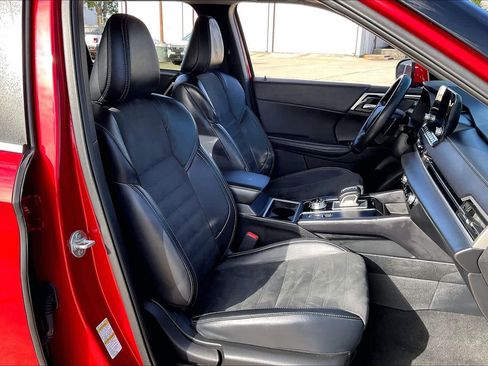 Used 2024 Mitsubishi Outlander SE FWD image 18