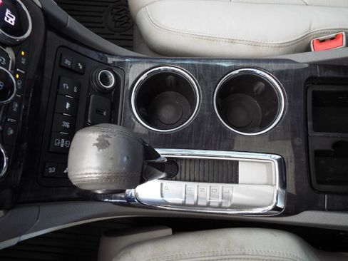 Used 2017 Buick Enclave Premium w/ Experience Buick Package image 18