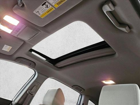 Used 2017 Honda CR-V EX image 15