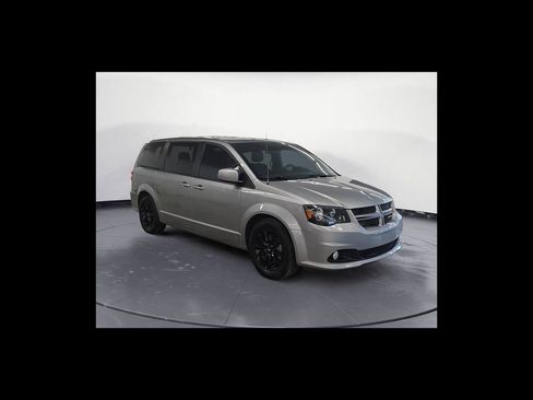 Used 2019 Dodge Grand Caravan GT FWD image 8
